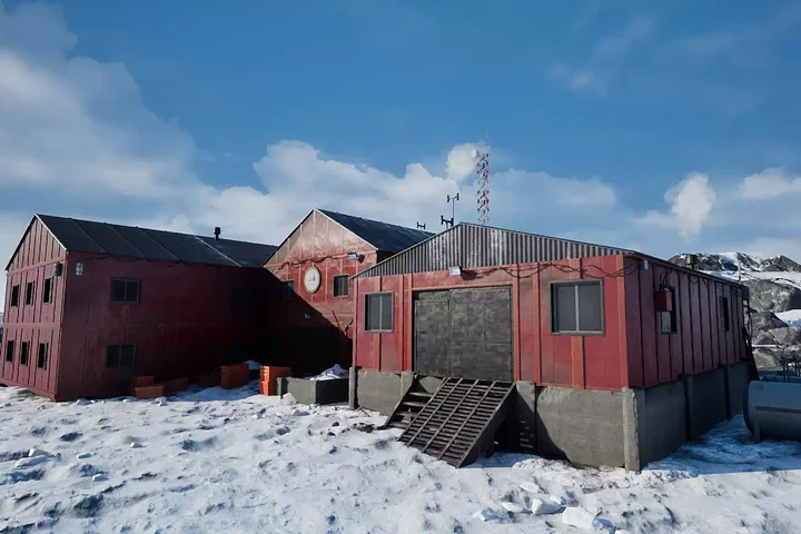 Arctic Base